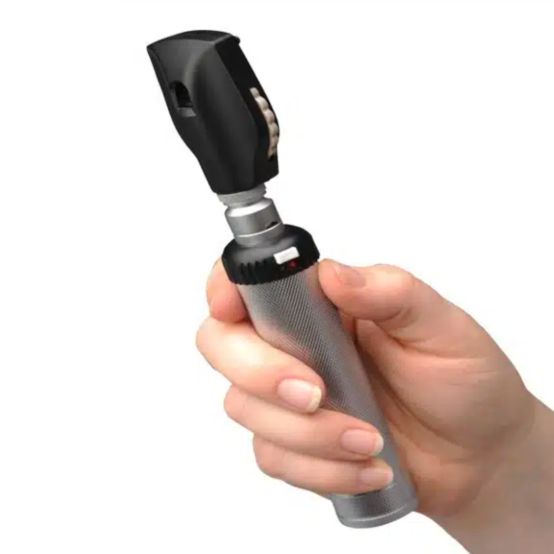 SET DE DIAGNÓSTICO ADC PROSCOPE® 2.5V | OTOSCOPIO, OFTALMOSCOPIO E ILUMINADOR CLÍNICO EN ESTUCHE